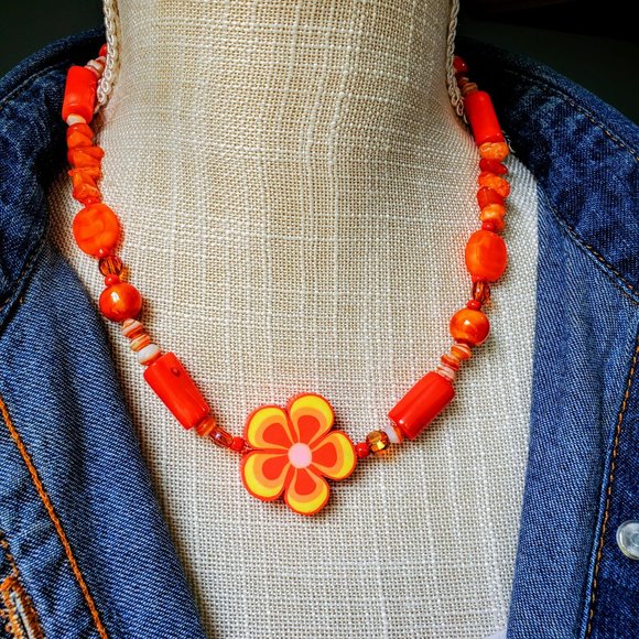 Happy Day Coral Beaded Necklace - Picture 2 of 5